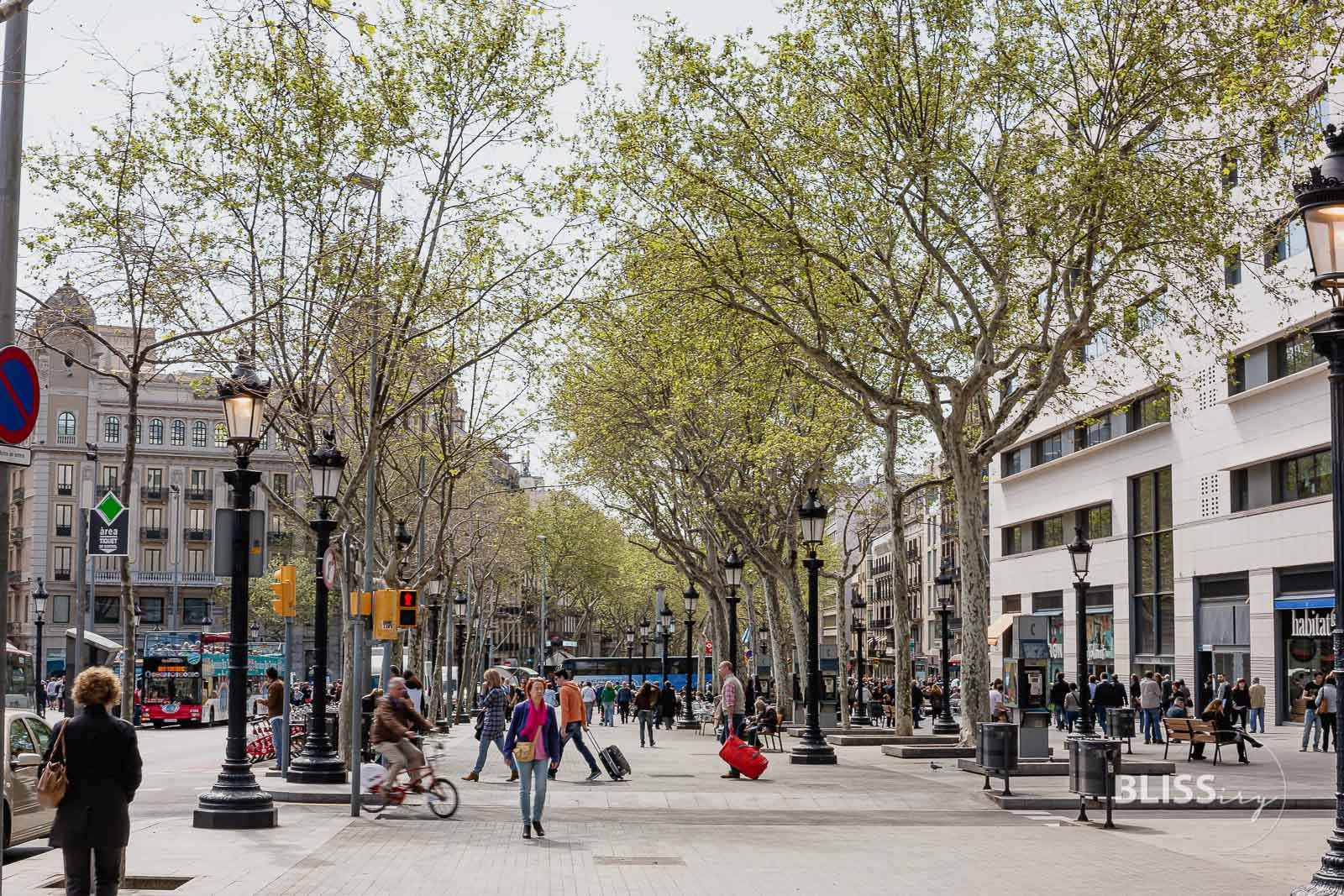 Las Ramblas Barcelona - La Rambla Einkaufsstrasse in Barcelona - Top 10 Sehenswürdigkeiten Barcelona
