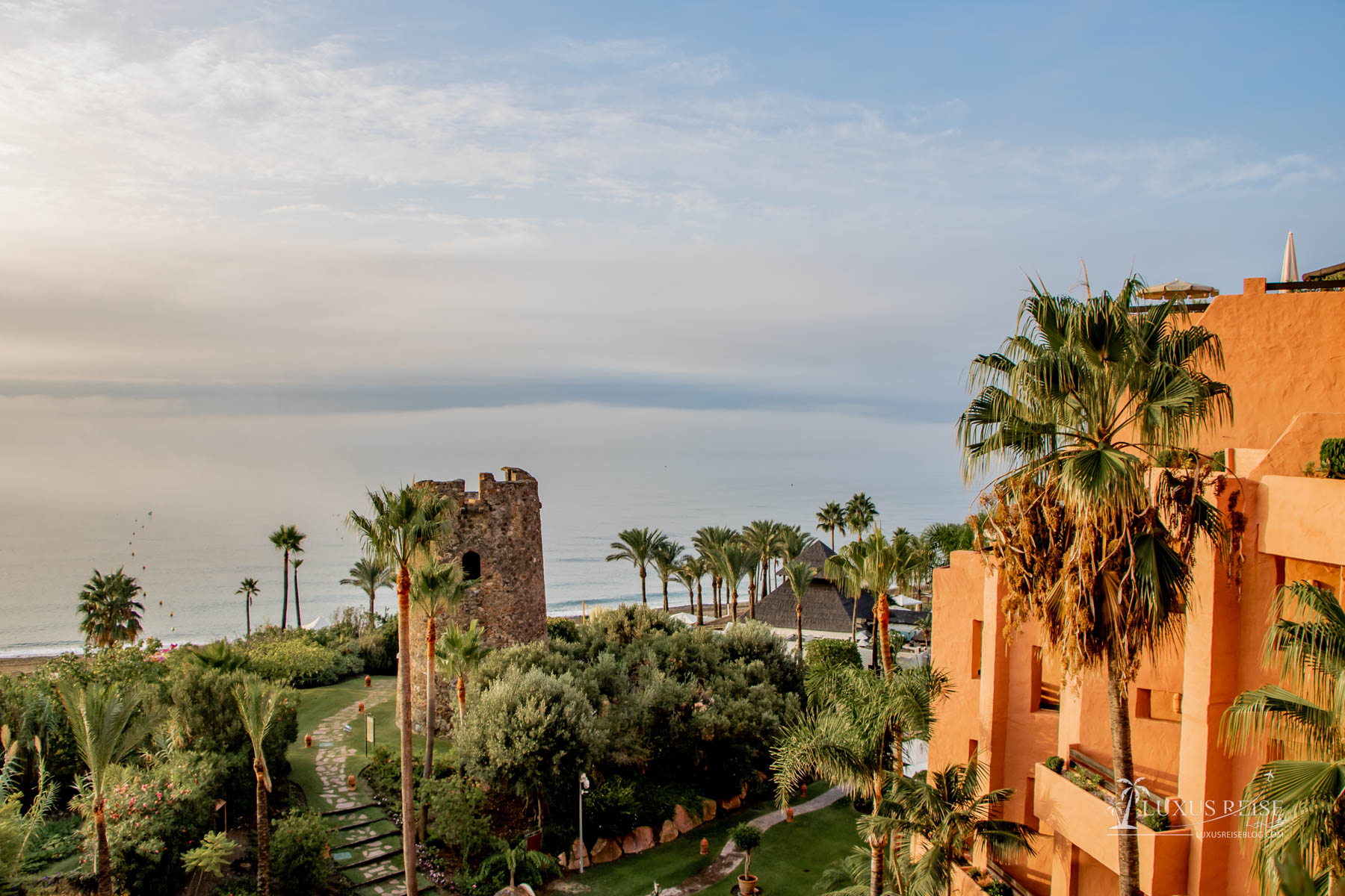 Kempinski Hotel Bahía Estepona Andalusien Spanien - Hoteltour und Hoteleindruck - Luxuriöses 5-Sterne Hotel am Mittelmeer - Aussicht auf das Mittelmeer